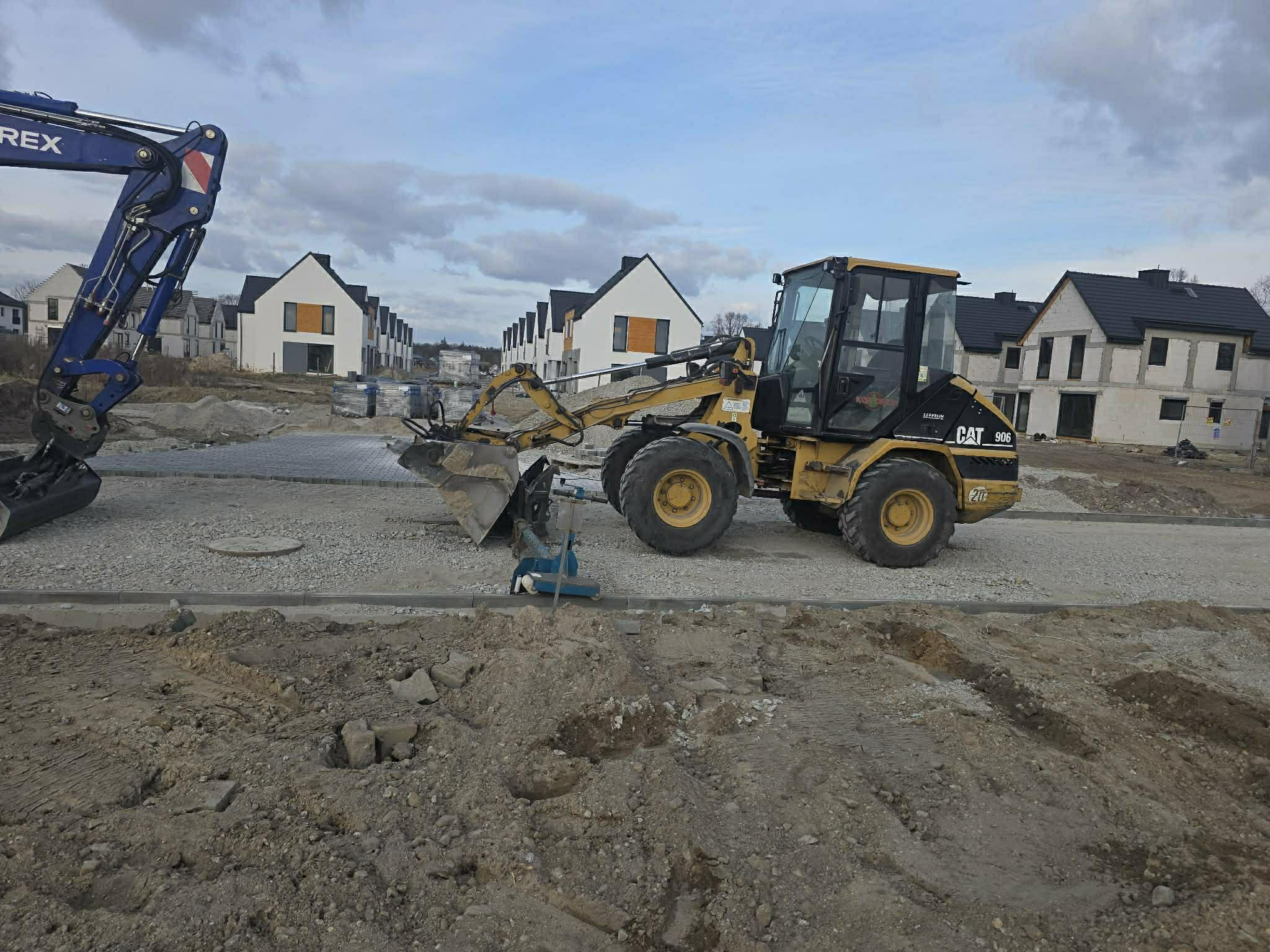 Ładowarka CAT podczas pracy